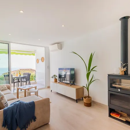 Seaside Luxury Flat - Jacuzzi - Sauna - Sea View Апартаменты Ла-Эррадура