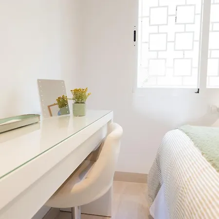 Апартаменты Seaside Luxury Flat - Jacuzzi - Sauna - Sea View Ла-Эррадура