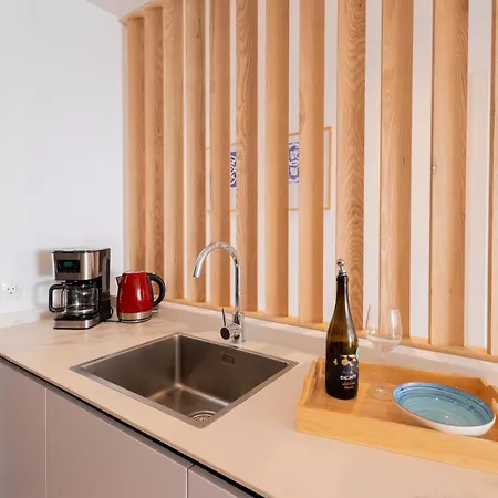 Seaside Luxury Flat - Jacuzzi - Sauna - Sea View Апартаменты