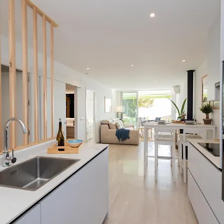 Апартаменты Seaside Luxury Flat - Jacuzzi - Sauna - Sea View Ла-Эррадура