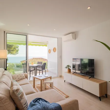 Seaside Luxury Flat - Jacuzzi - Sauna - Sea View *