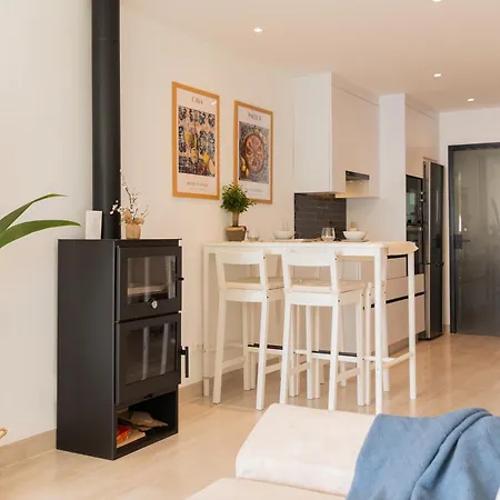 Seaside Luxury Flat - Jacuzzi - Sauna - Sea View Апартаменты