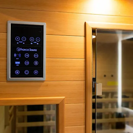Апартаменты Seaside Luxury Flat - Jacuzzi - Sauna - Sea View *